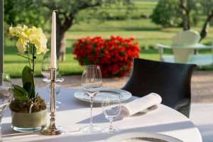 Dining at the 5* luxury villa Cordevigo in the Veneto.